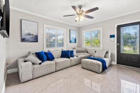 Stadium Home Near Airport & Major Attractions